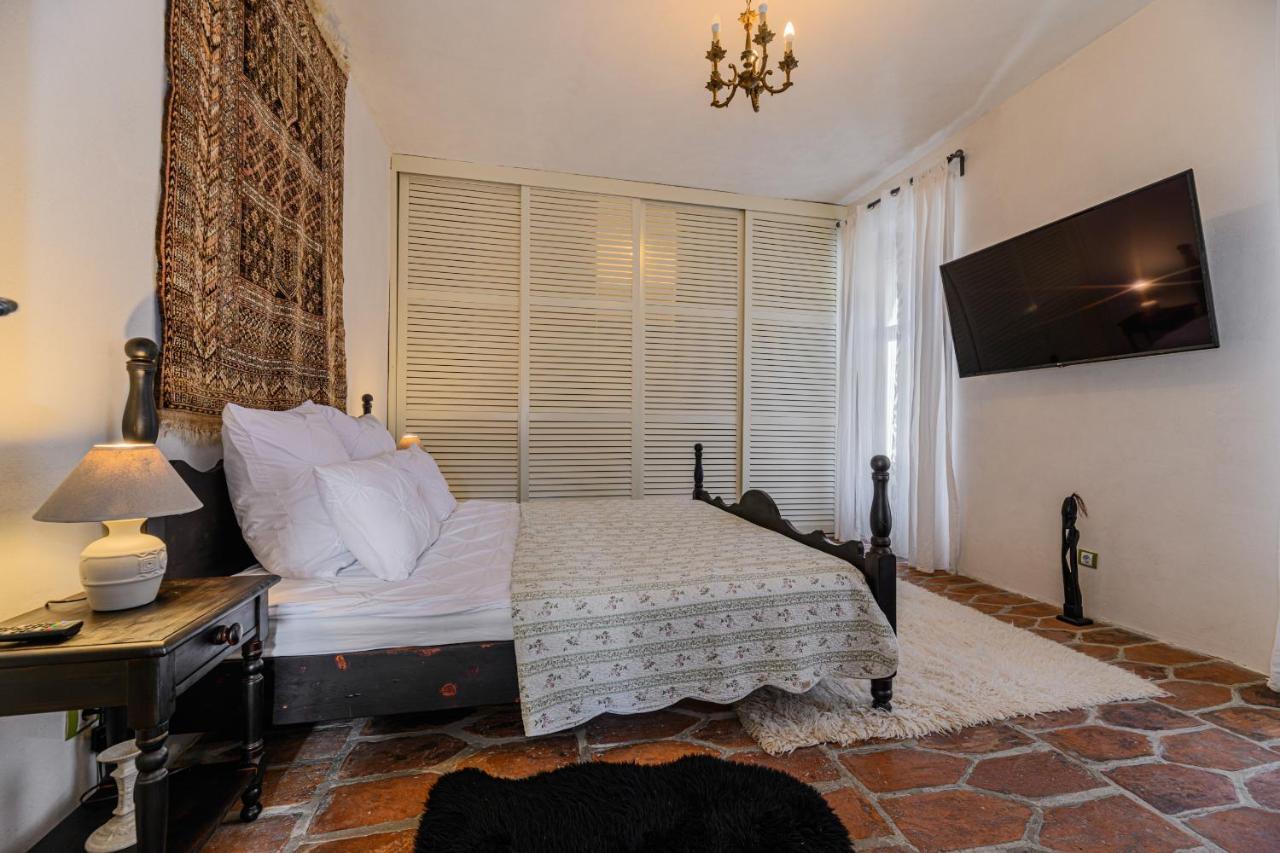 Ferienwohnung Koa - Goli 2Bdr W Terrace Brașov Exterior foto
